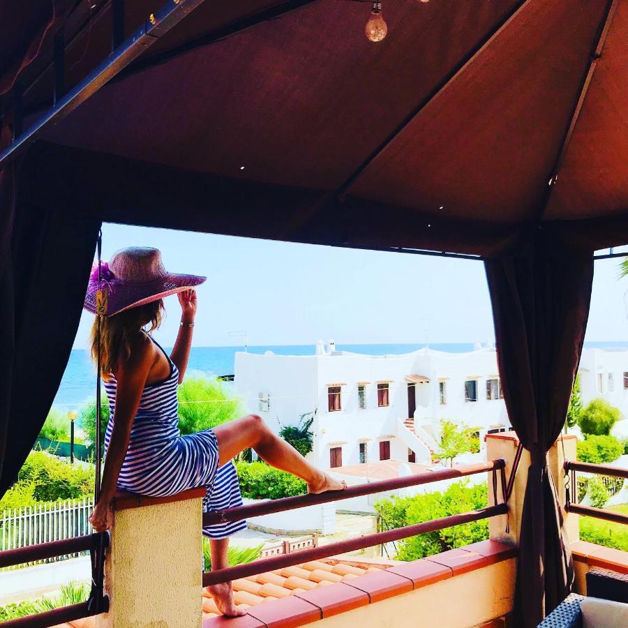 Villa Ro Porto Columbu - Perd'E Sali المظهر الخارجي الصورة